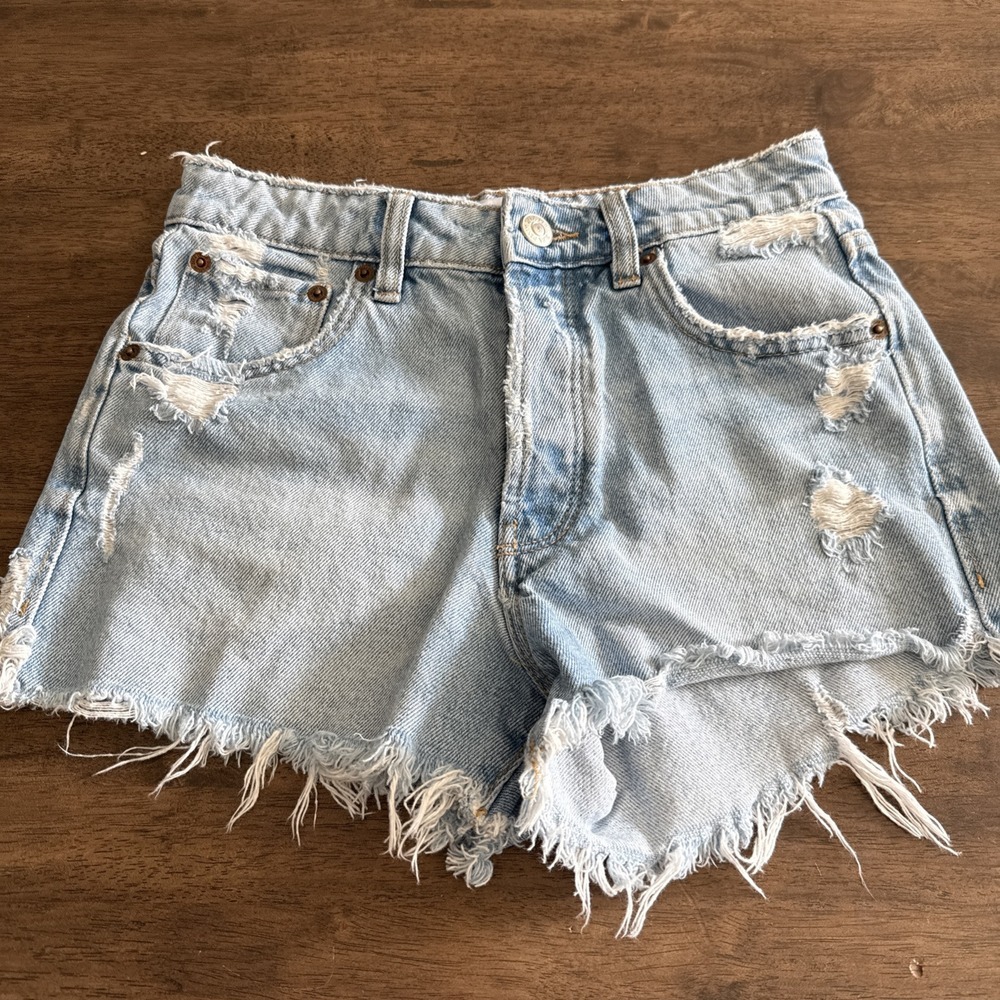 Zara Denim Jean Shorts Women's Ripped Distressed‎ 24